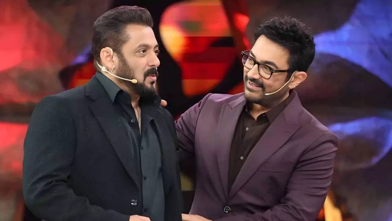 Aamir confirms Andaz Apna Apna 2 with Salman Khan