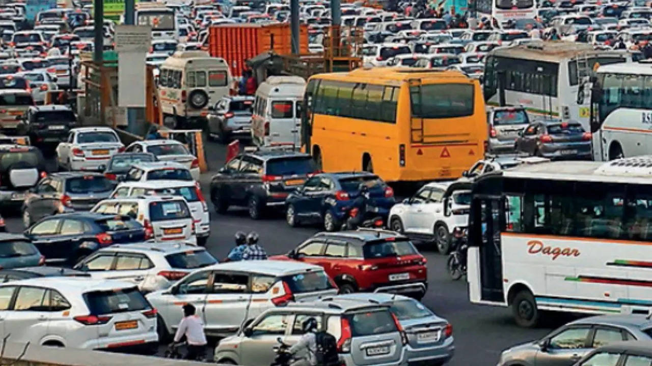 Relief in store for Delhi-NCR commuters as MCD toll clogs to be removed from borders