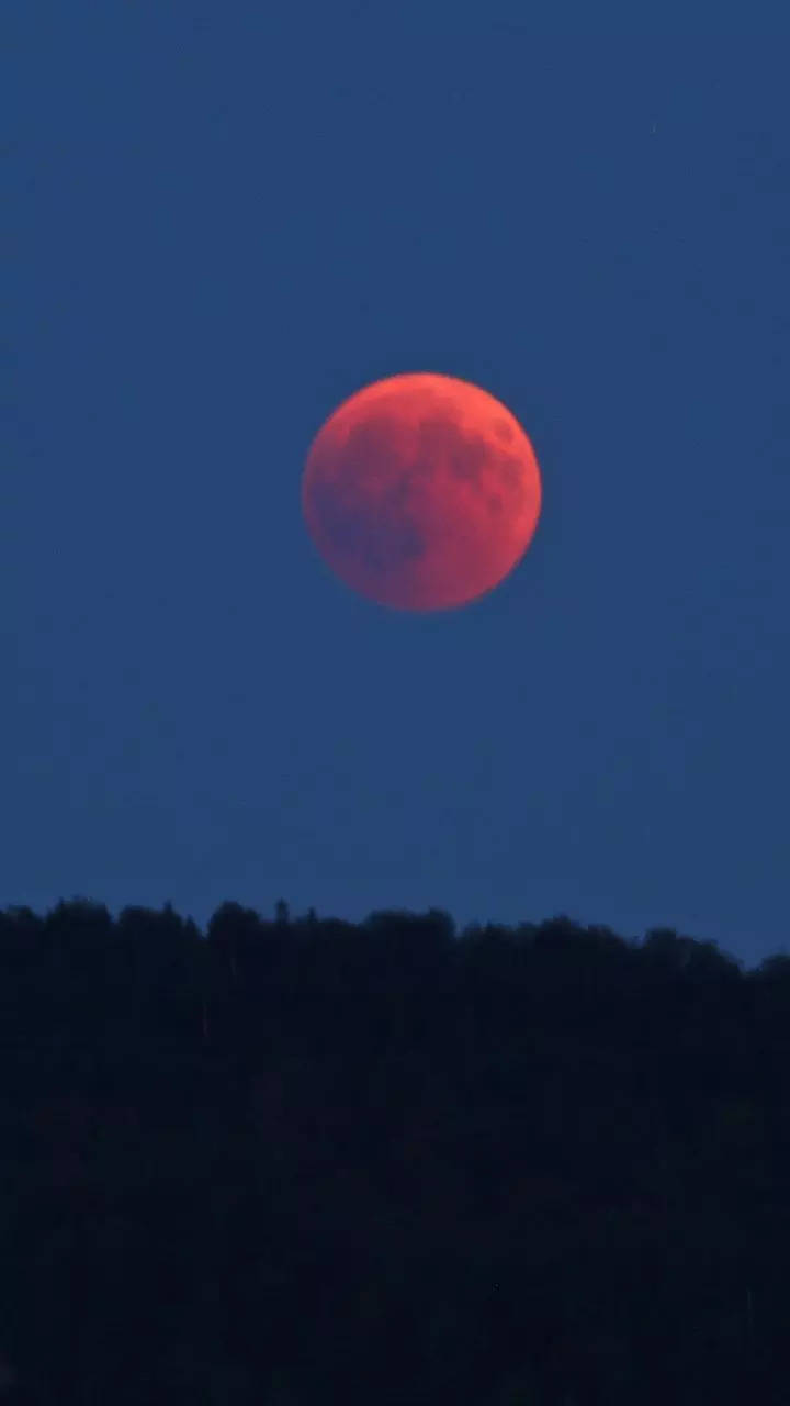 8 most beautiful images of the 'Blood moon' during Lunar Eclipse