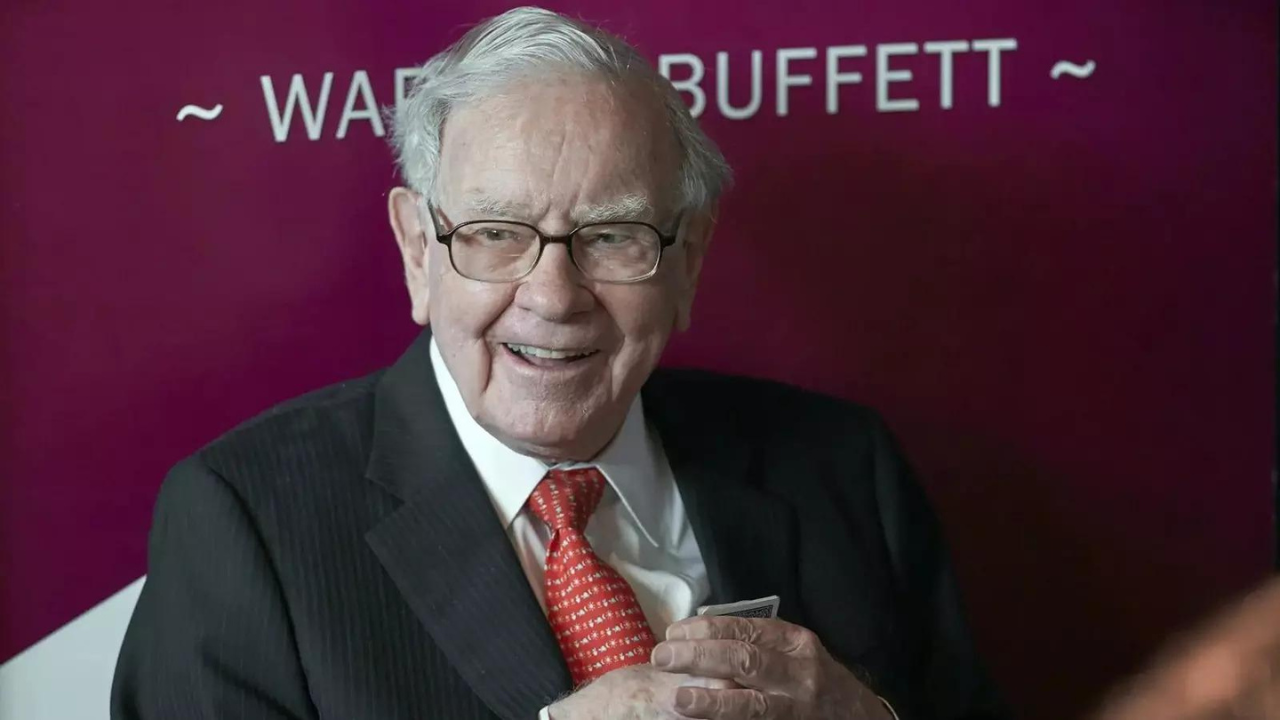 Is Warren Buffett about to make his next big move?