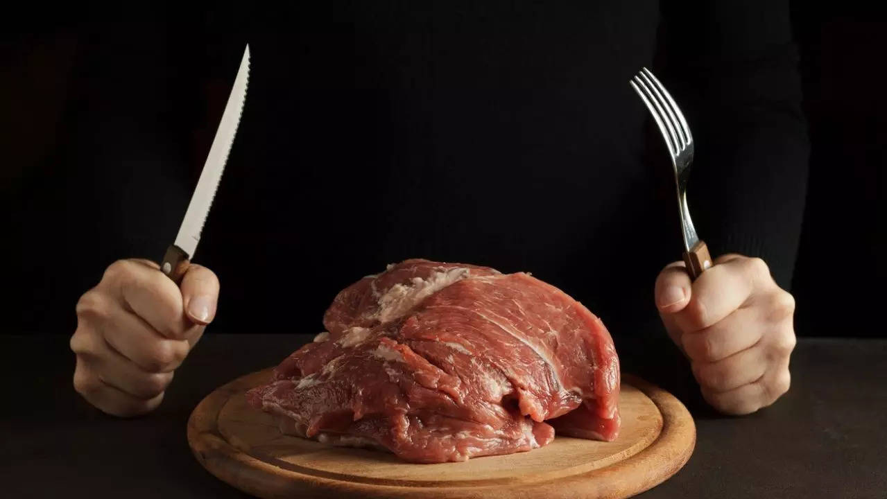 US influencer hospitalized after ‘high-protein’ carnivore diet leads to this dangerous condition