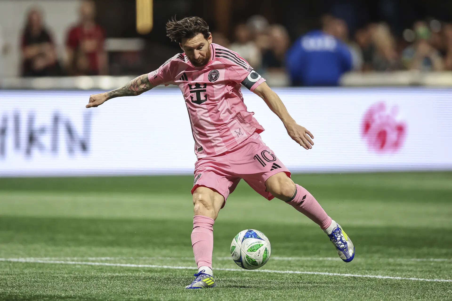 WATCH: Messi skips defender, chips keeper to score for Miami