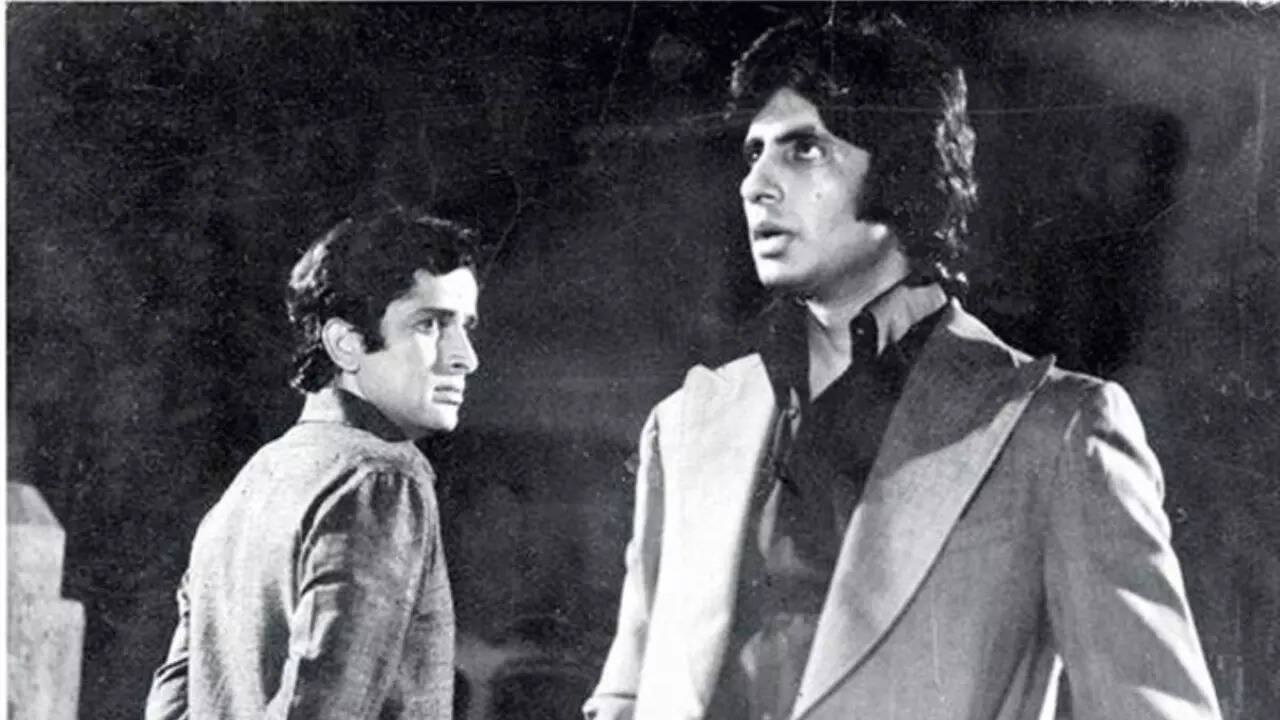 When Shashi got a scene of Amitabh's deleted from his movie