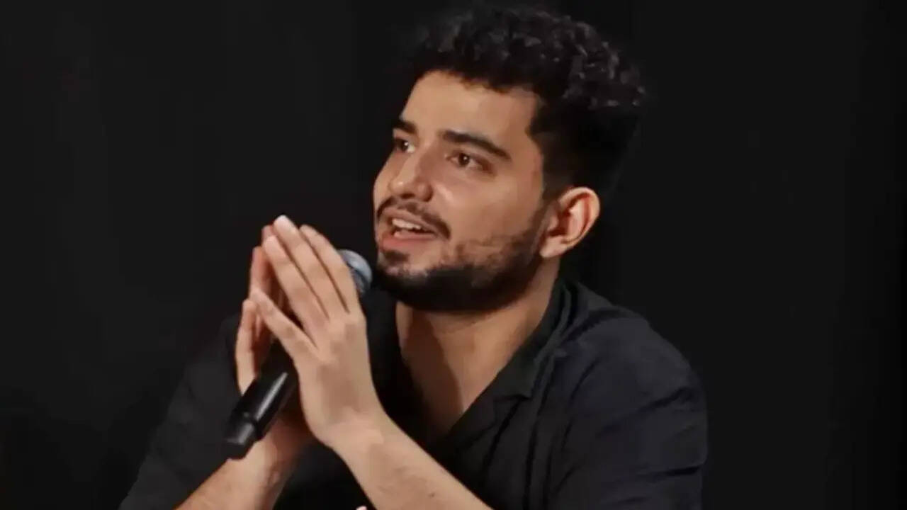 Samay cancels India tour after 3rd summon from Cyber Cell