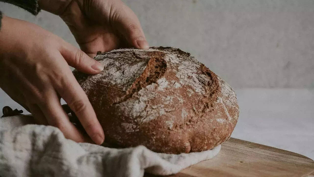 Sourdough (2)