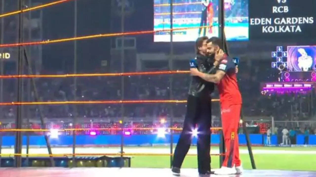 IPL Opening Ceremony: Virat Kohli dances with SRK at Eden Gardens