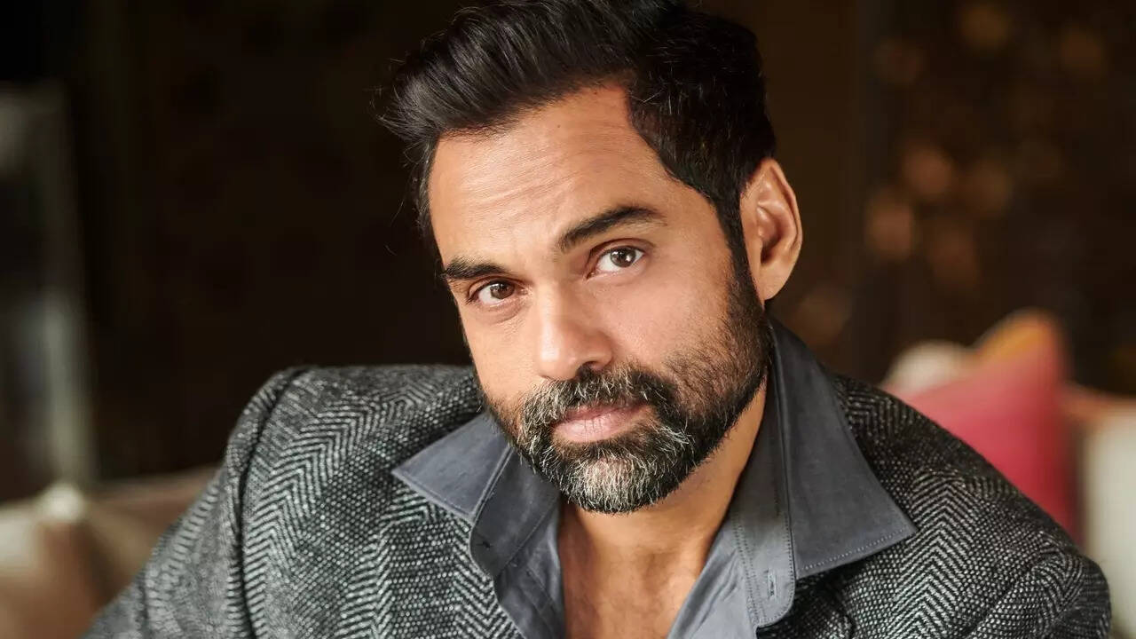 Abhay Deol calls his parents 'Bollywood hillbillies'