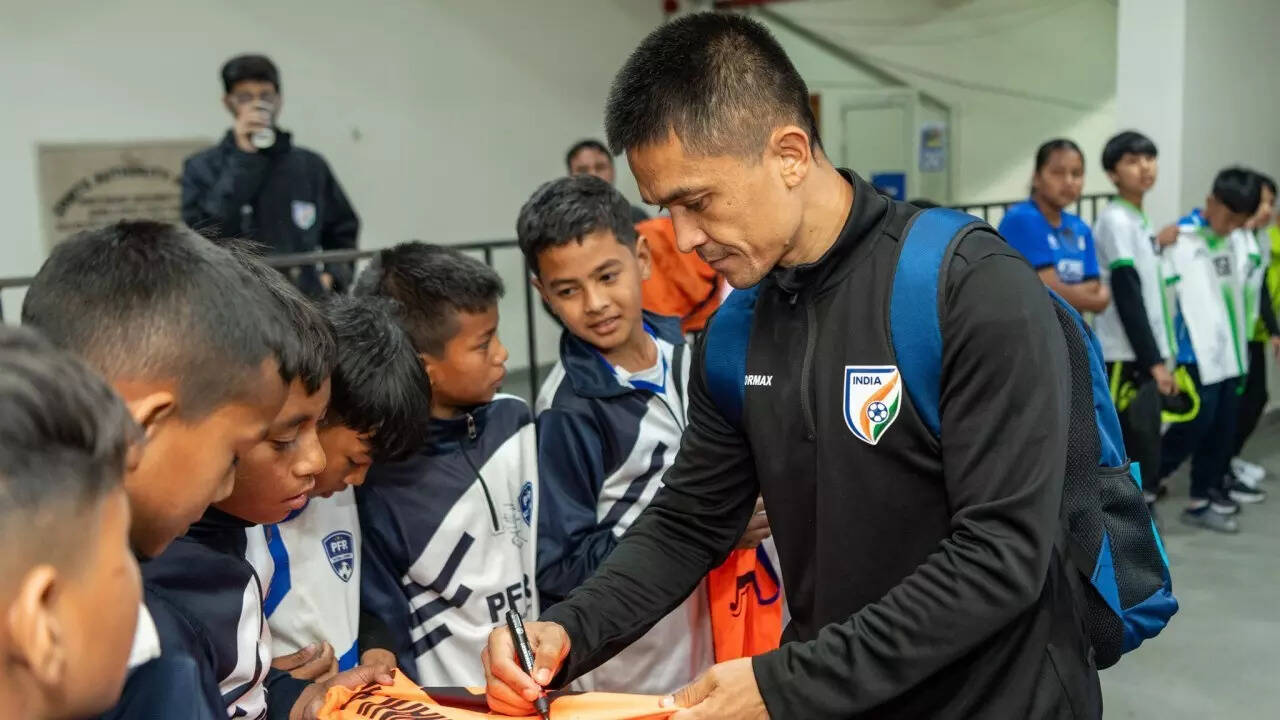 Sunil Chhetri, Hamza Choudhury in focus as India face B'desh