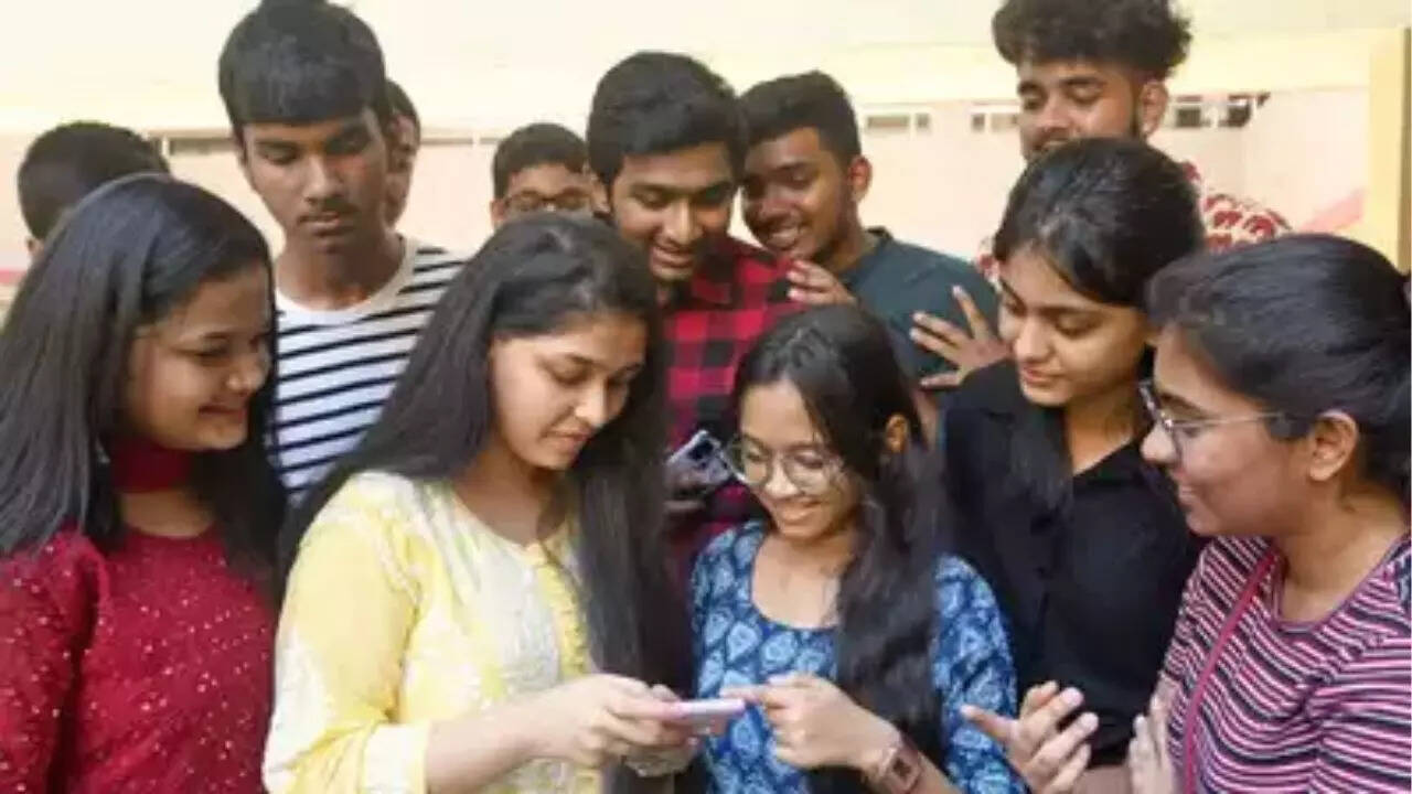 BSEB Bihar Board 12th result 2025 declared: Topper list, pass percentage, and how to check your scorecard online
