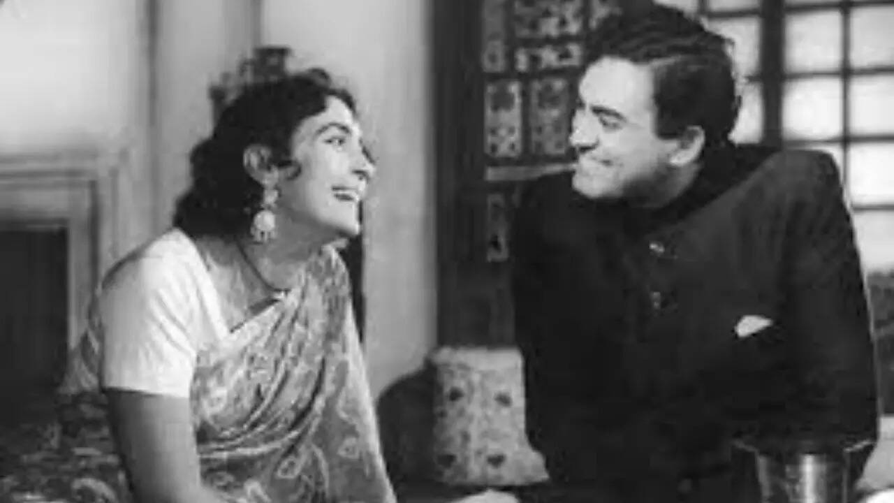 When Nutan slapped Sanjeev Kumar over malicious rumors