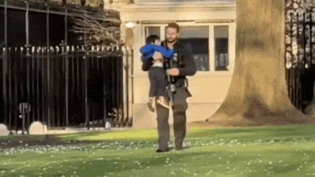 Tiny Intruder: Child crawls through White House fence, quickly rescued - Video