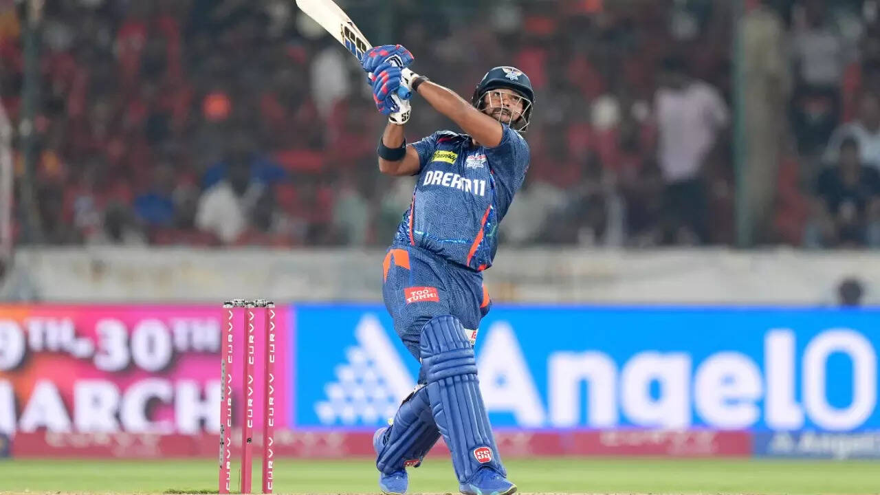 IPL Live: Pooran, Marsh take SRH bowlers to the cleaners