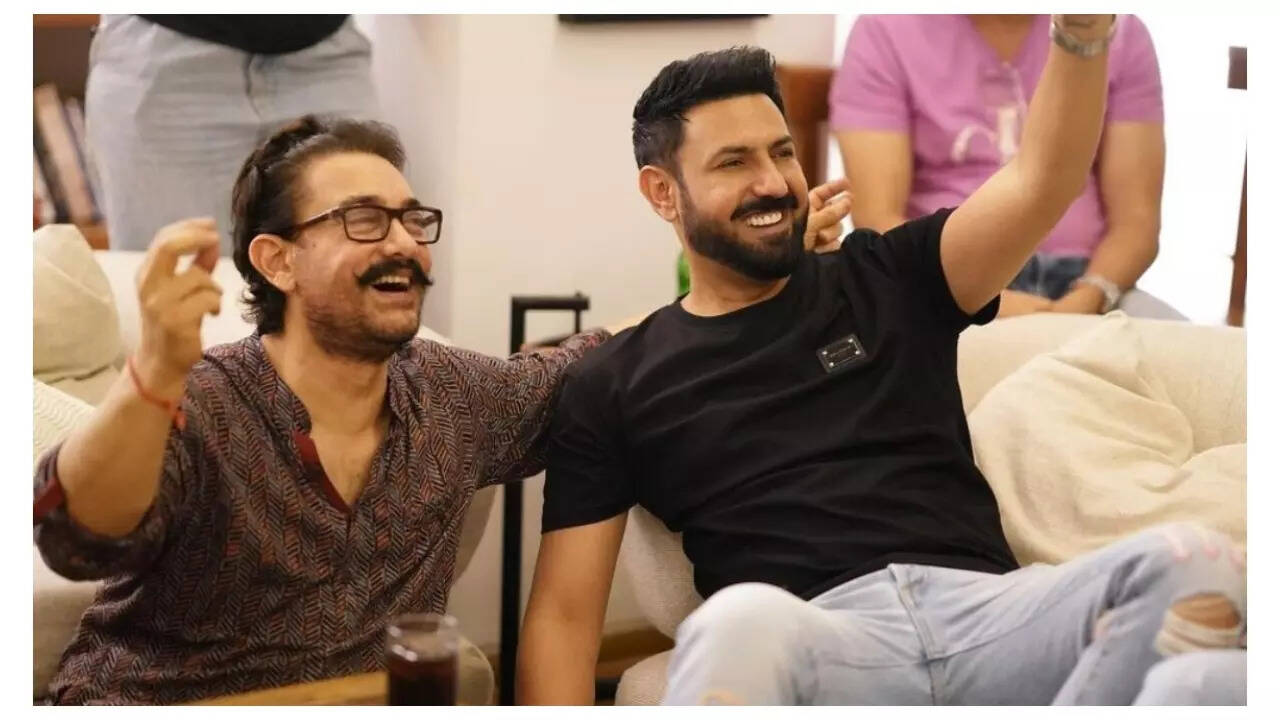 Aamir suggested Gippy Grewal to do 'Akaal' in Hindi