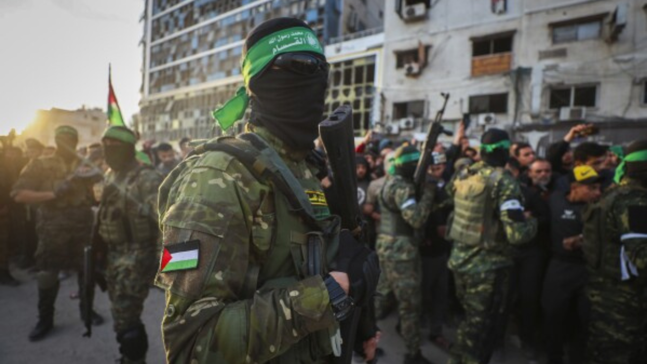 Hamas accepts fresh ceasefire proposal, Israel submits counter-offer