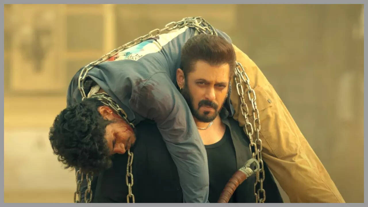 Sikandar's 1st reviews out; fans call it 'BLOCKBUSTER RIDE'