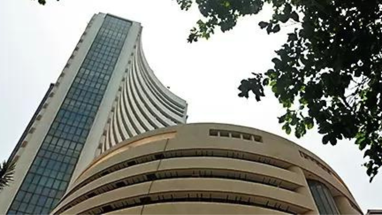 FPIs pour Rs 31k crore into equities in six trading sessions