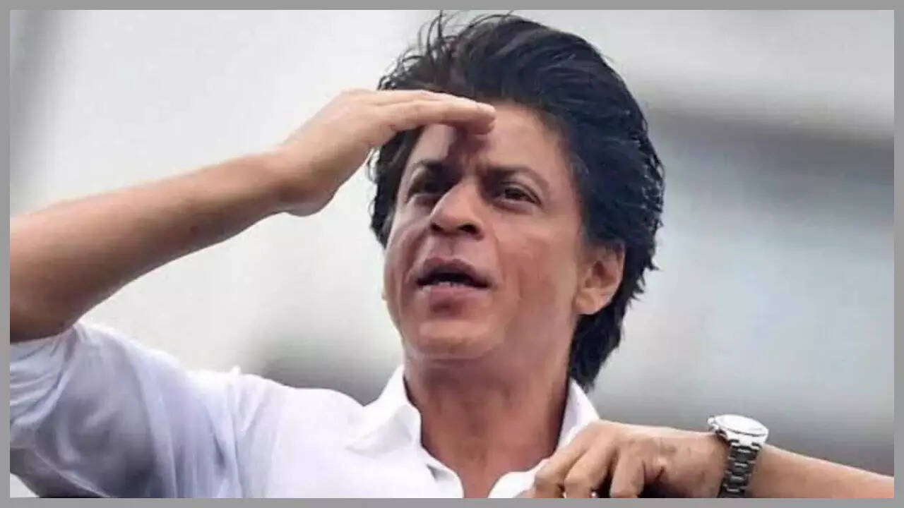 SRK spreads Eid cheer with hugs, biryani, and love