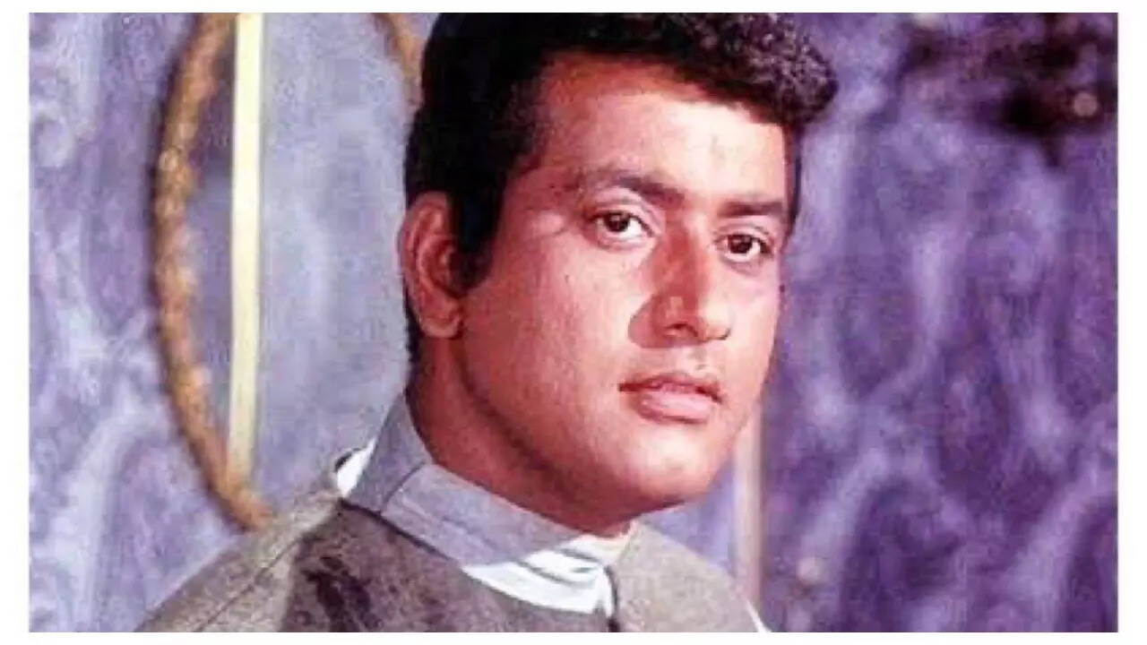 Manoj Kumar on biopics: "I'll be exposing others..."