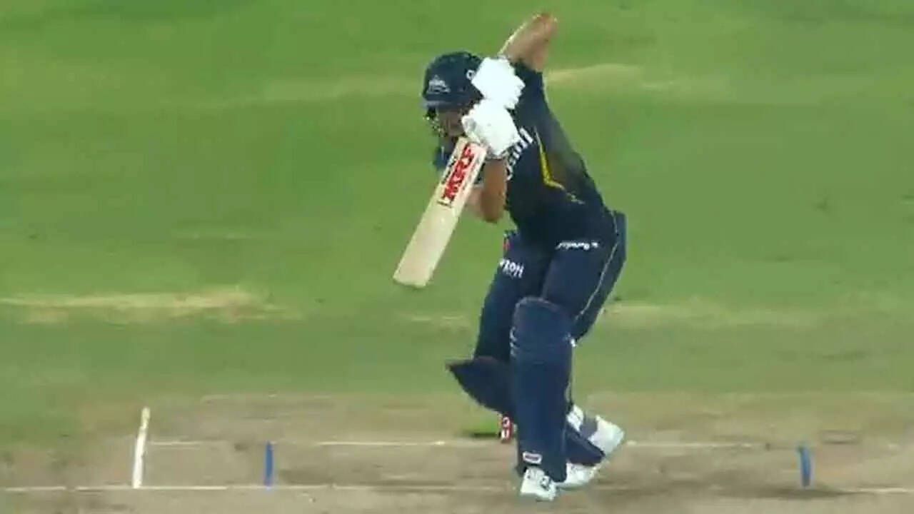 SRH vs GT Live: Shami, Cummins hurt GT chase early