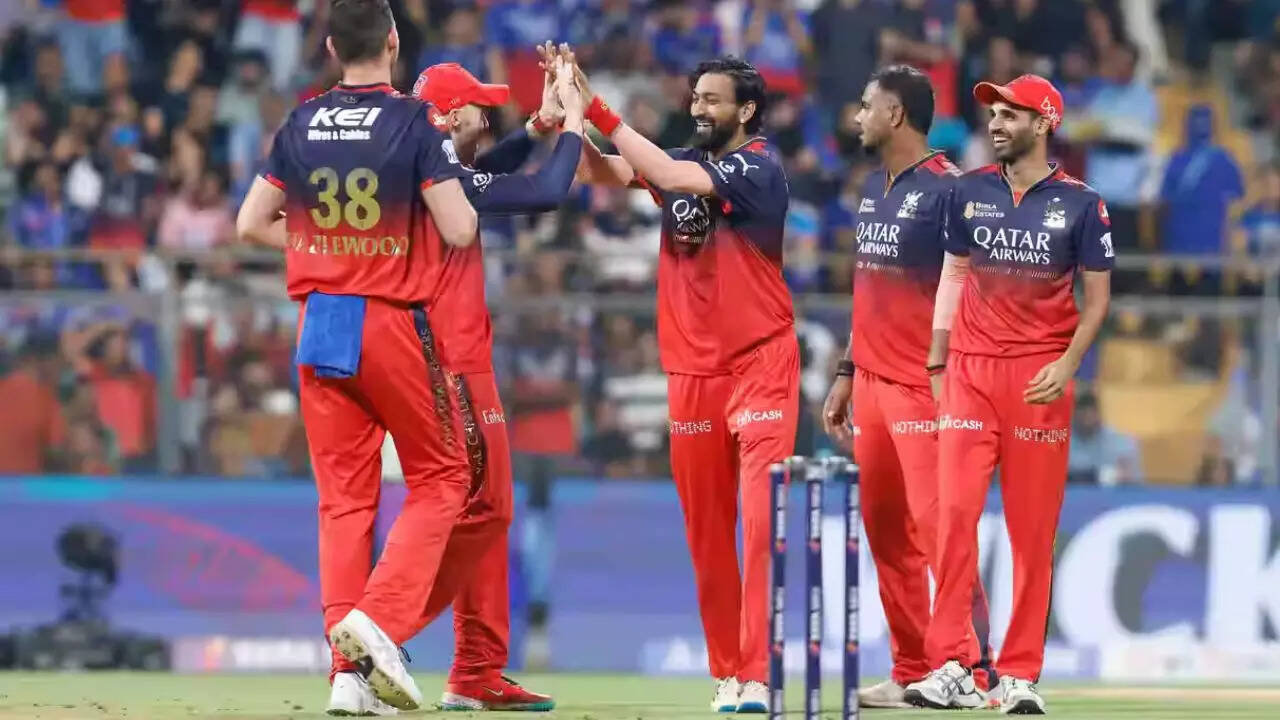 MI vs RCB Live: Bumrah, Rohit back in XI; Kohli makes strong start