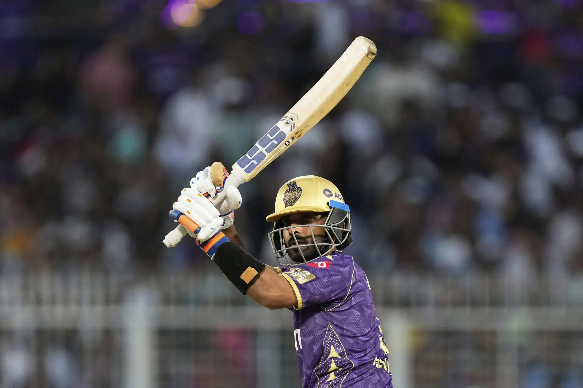 IPL LIVE: Rahane, Ramandeep fall quickly, KKR pegged back in 239-run chase