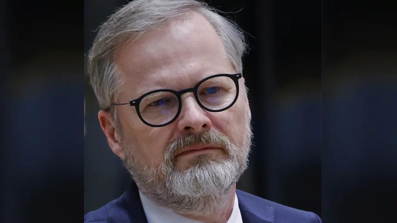 Czech PM’s X account hacked, false post claims Russian attack on troops