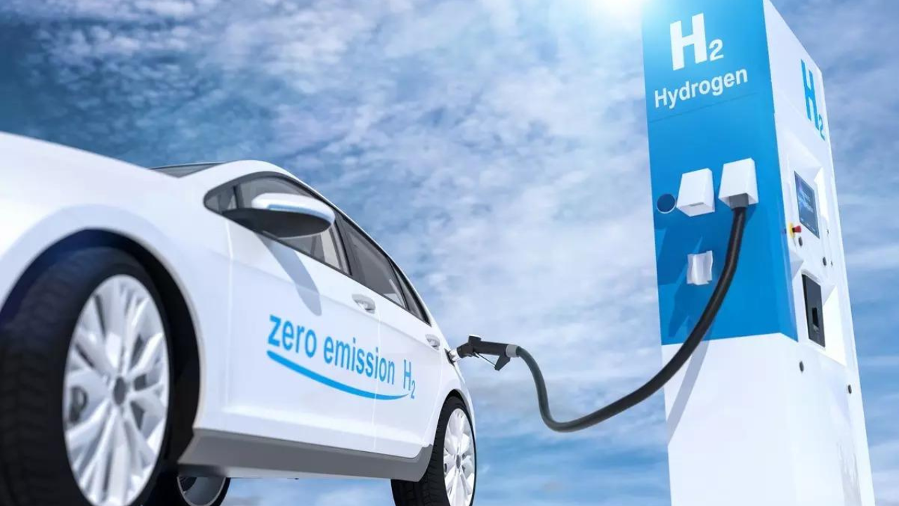 The Headlines – BPCL, Sembcorp form JV for green hydrogen, renewables