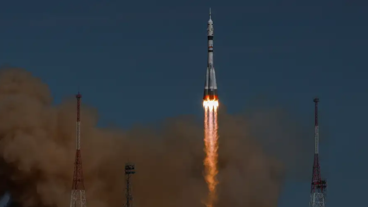 Russian spacecraft brings cosmonauts, astronaut to ISS