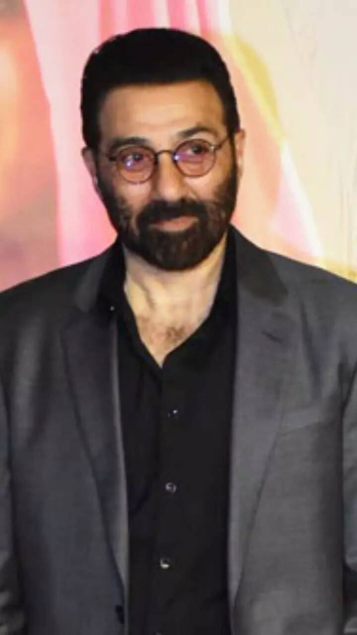 Tareekh pe Tareekh- Dhai kilo ka haath: Sunny's iconic dialogues