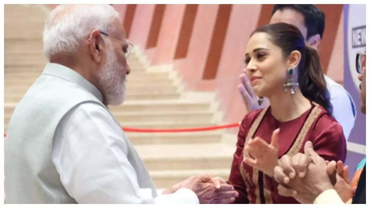 Nushrratt thanks PM Modi for rescue from war-hit Israel