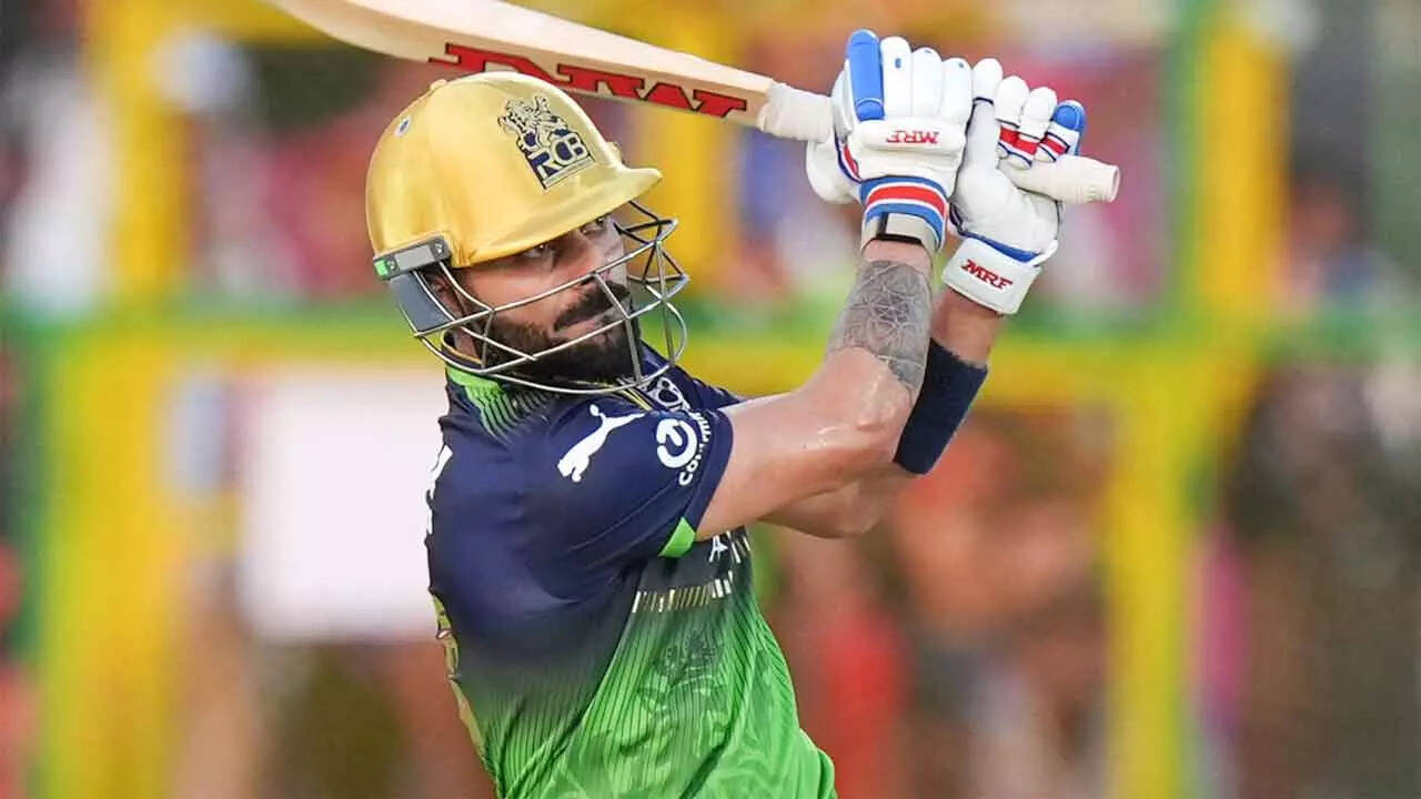 IPL Live: Kohli leads RCB's chase after Salt assault