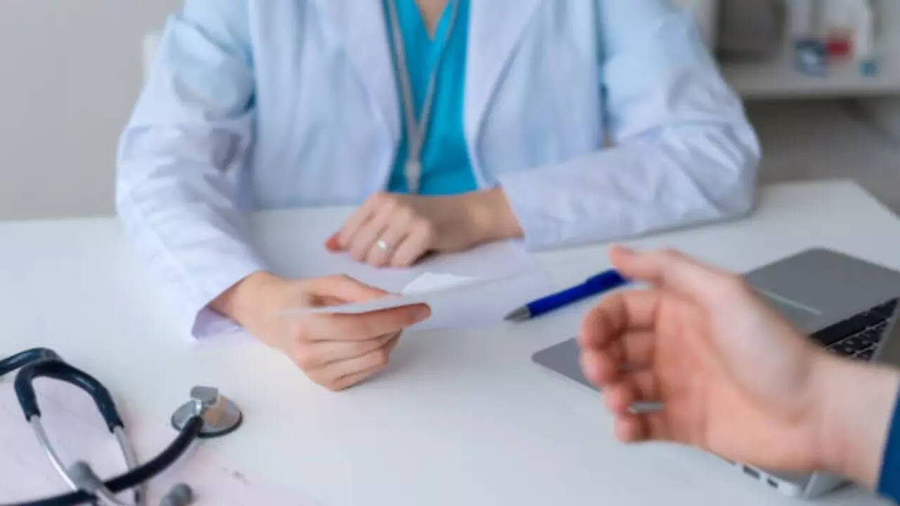 What does medical examination of the President include?