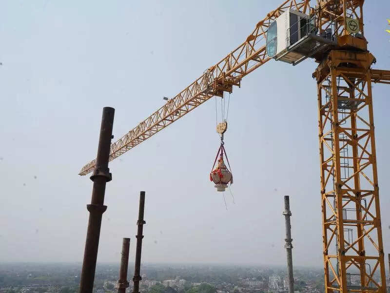 ‘Kalash’ installed atop Ram temple, CM says Ayodhya will be transformed into global city