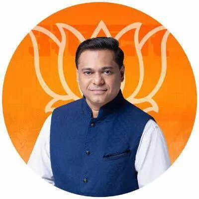 BJP MLA seeks sports facility on reclaimed 8-acre Juhu plot