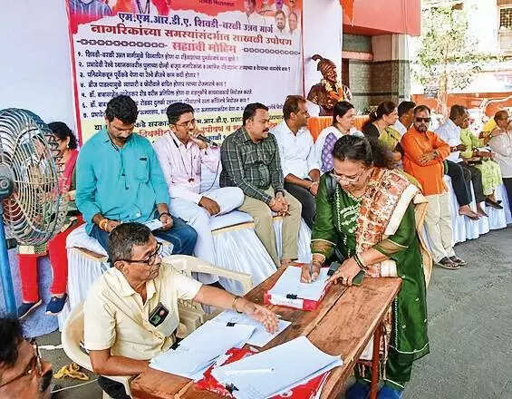 ‘First fix road projects in area, then raze Elphinstone bridge’