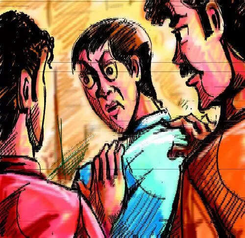 Thiruvananthapuram corporation staff member attacked for filming three men dump waste in drain