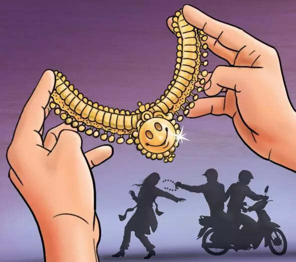 1.3L gold chain stolen from flight’s overhead bin