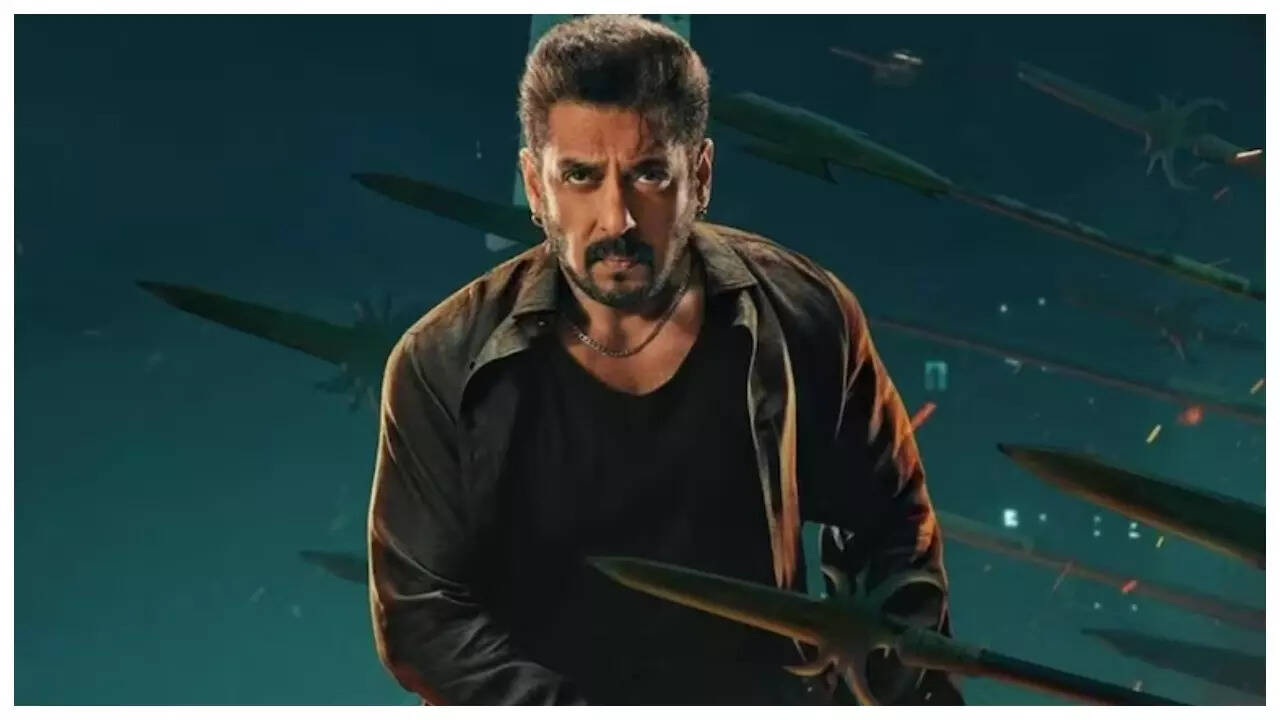 Sikandar CRASHES with Rs 6 lakh collection