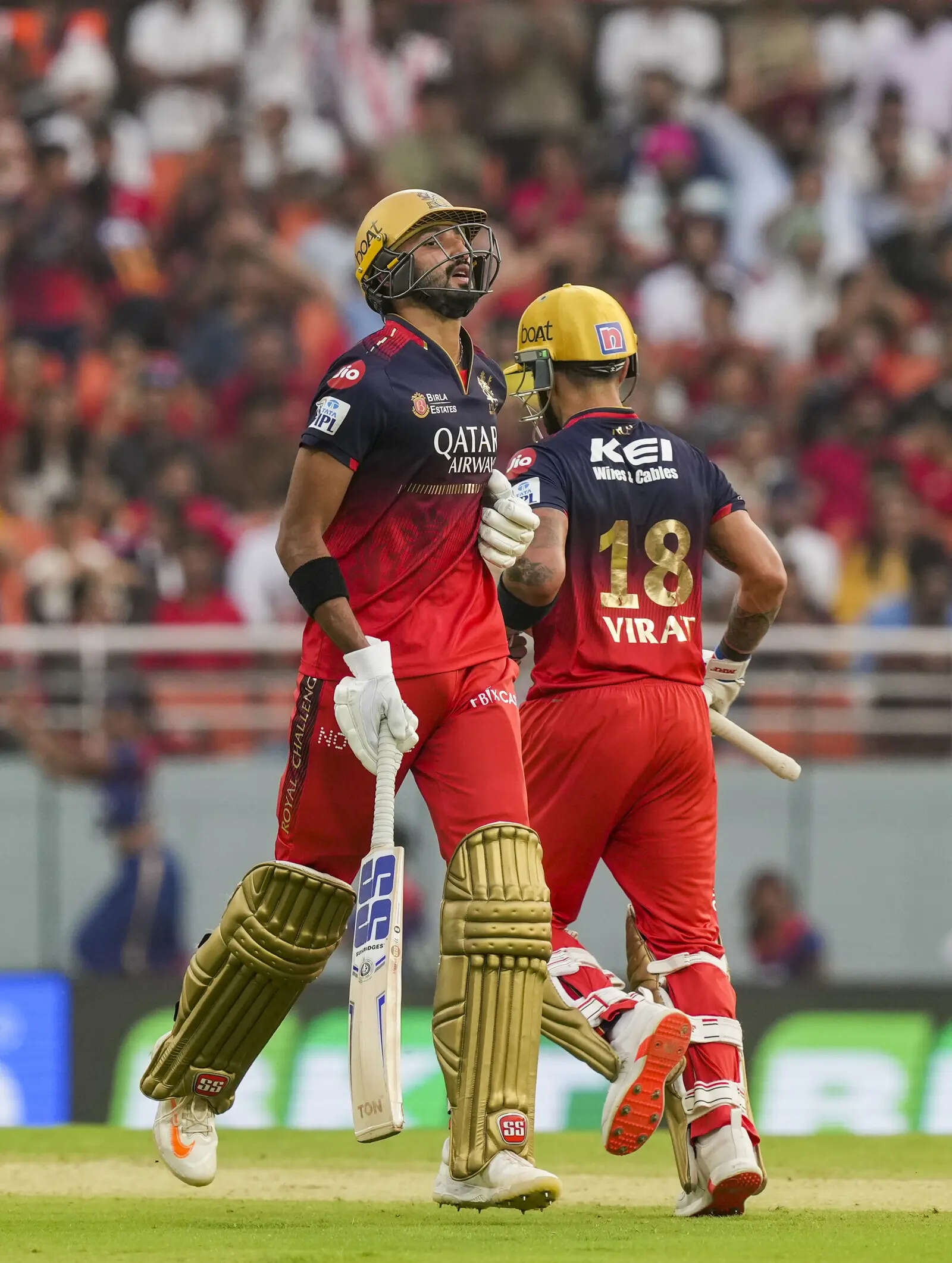 WATCH: Virat 'Cheetah' Kohli collects four runs between the wickets