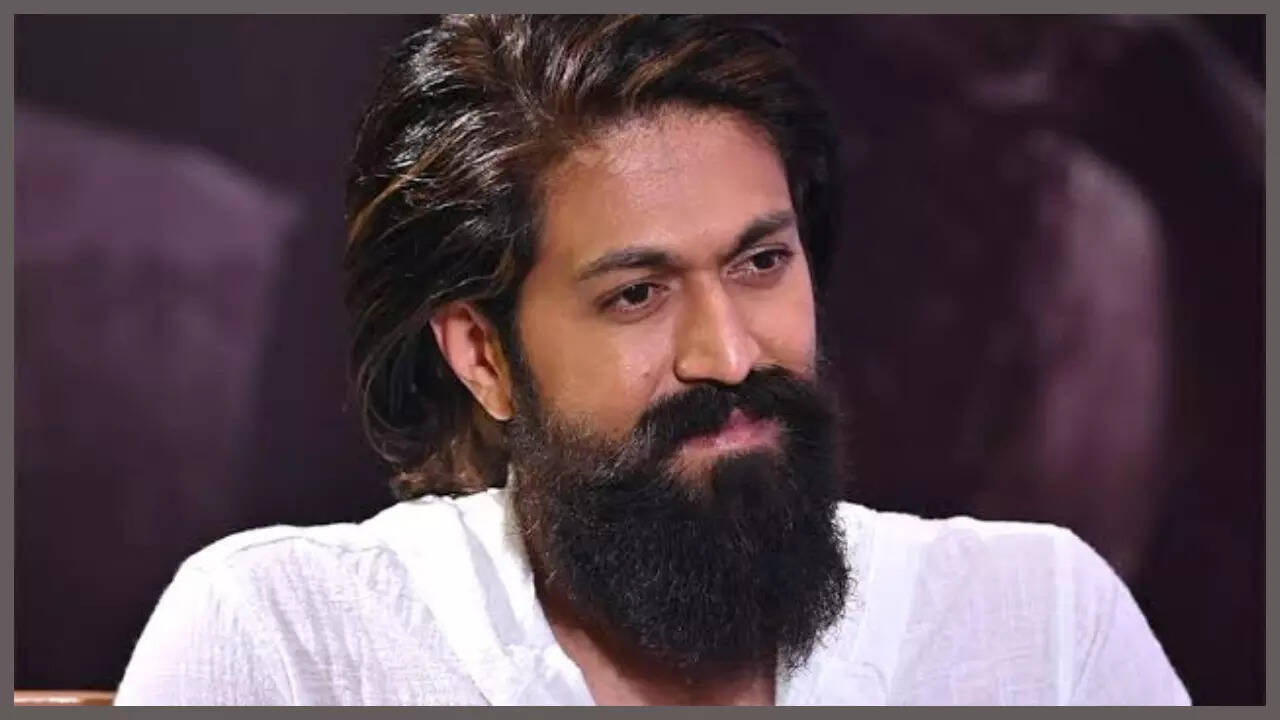 Yash starts shooting for Ramayana; seeks blessings in Ujjain