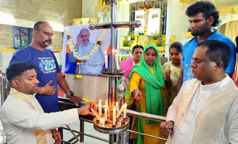 Bengaluru pay tribute to ‘humble’ Pope Francis, says he will live on in hearts