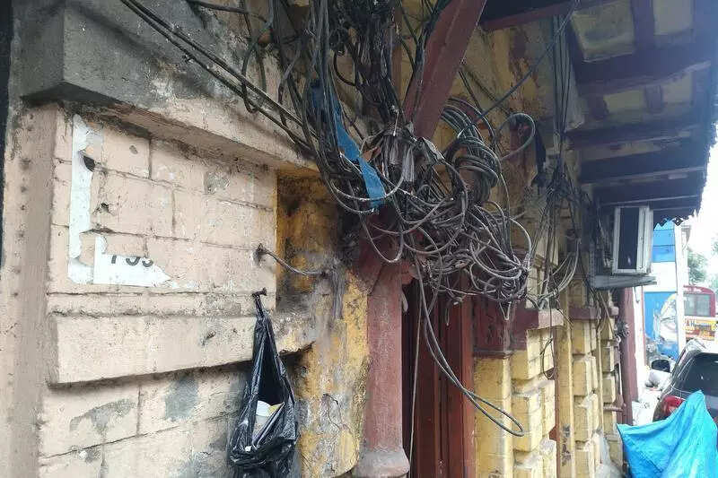 Burrabazar: A tinderbox with no heed to norms