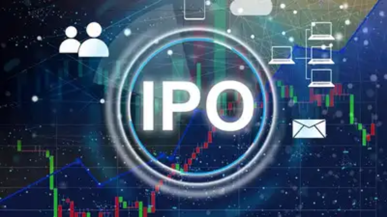 The Headlines – Moon Beverages eyes IPO as it pumps Rs 4,000 crore into expansion