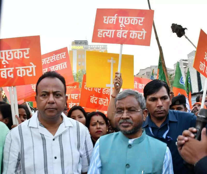 Ranchi unites in grief: Candlelight vigil honours Pahalgam terror attack victims