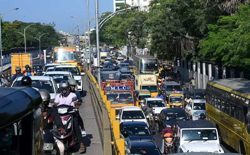 Madhya Kailash turns choke point