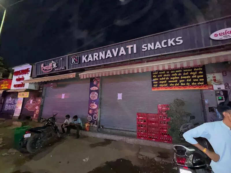 12 shops on SG Road sealed