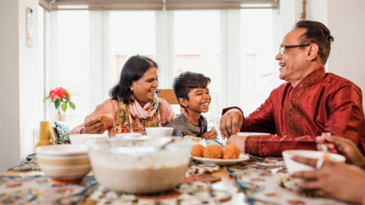 Emotional bonding and communication established through mealtimes can be very impactful