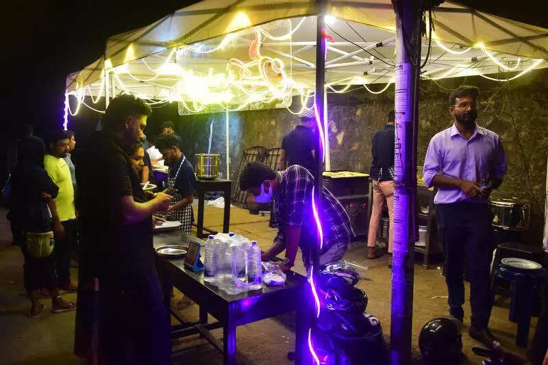 Thiruvananthapuram corporation proposes 122 new vending zones to regulate street vendors