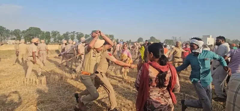 Police resort to lathicharge to disperse villagers protesting against biogas plant