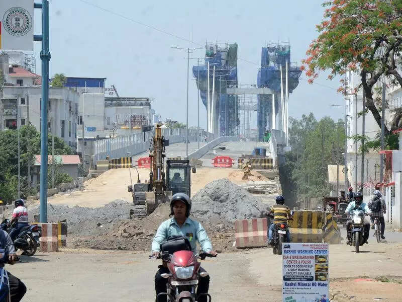 JMM, BJP trade barbs over Siromtoli flyover construction